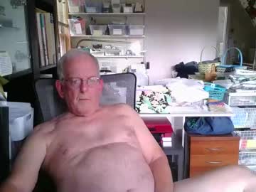 Dickmendel Chaturbate stream image from October 23, 2025