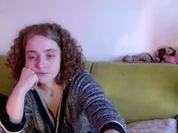 Strawberrylotsacake Chaturbate stream image from October 23, 2025