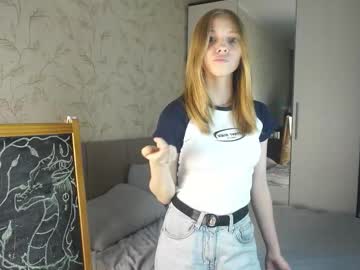 Annettaregino Chaturbate stream image from October 23, 2025