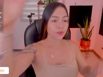 Taniavelvet Chaturbate stream image from October 23, 2025