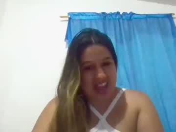 Alahia_Fox Chaturbate stream image from October 23, 2025