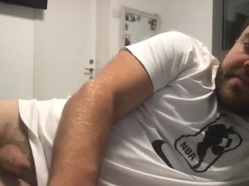 Ben117 Chaturbate stream image from October 23, 2025