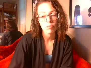 Honey_Wilde Chaturbate stream image from October 23, 2025