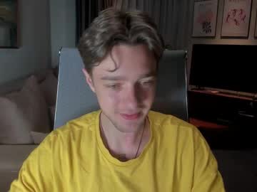 Mannyforreal Chaturbate stream image from October 23, 2025