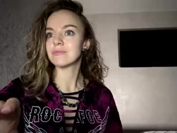 Softly_Jane Chaturbate stream image from October 23, 2025