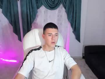 Aleckk_Boy Chaturbate stream image from October 23, 2025