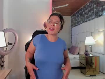 Chanell_Halle Chaturbate stream image from October 23, 2025