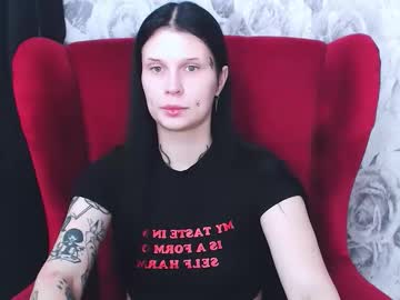 Cleadark Chaturbate stream image from October 23, 2025