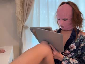 Dvinaxx Chaturbate stream image from October 23, 2025
