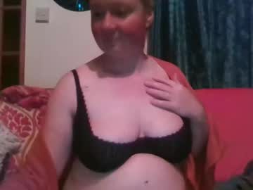 Nadurtha Chaturbate stream image from October 23, 2025