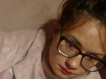 Flowercandydoll13 Chaturbate stream image from October 23, 2025