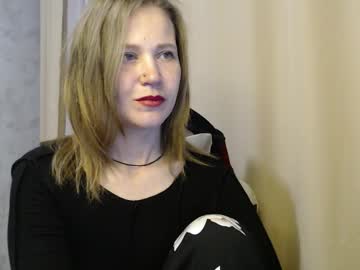 Harpersweety Chaturbate stream image from October 23, 2025