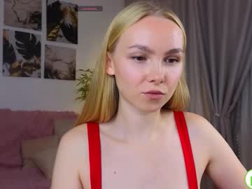 Hey_Olivia Chaturbate stream image from October 23, 2025