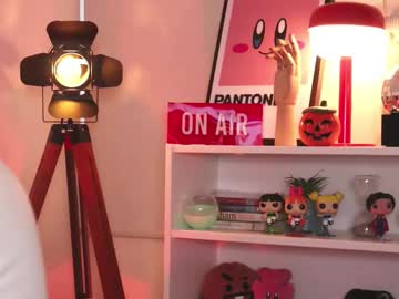 Nahiapaws Chaturbate stream image from October 23, 2025