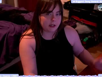 Lavendermei Chaturbate stream image from October 23, 2025