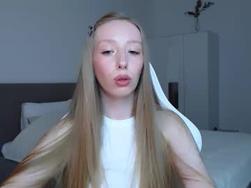 Luna_Insanity Chaturbate stream image from October 23, 2025
