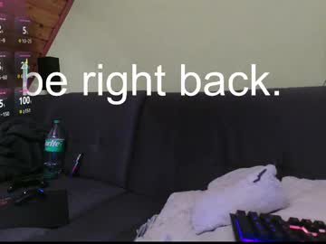Xxevoker Chaturbate stream image from October 23, 2025