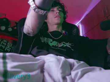 Olliver___Y Chaturbate stream image from October 24, 2025