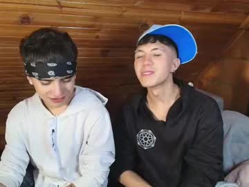 Divine_Thiagoo Chaturbate stream image from October 24, 2025