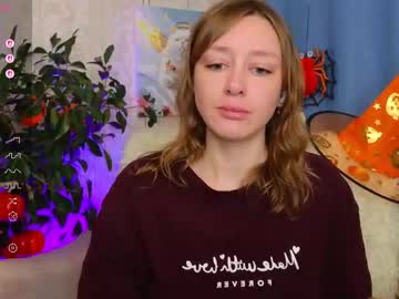Evashiny_ Chaturbate stream image from October 24, 2025