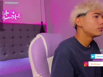 Olivertwinky_ Chaturbate stream image from October 24, 2025