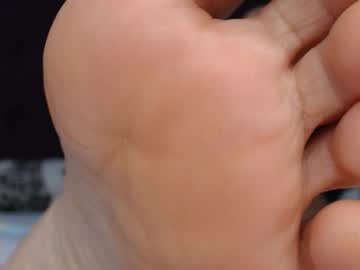 Ash_Nicefeet Chaturbate stream image from October 24, 2025