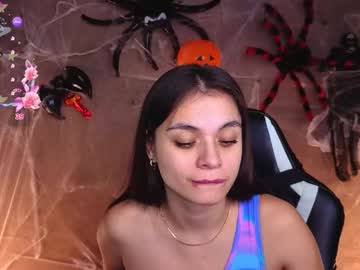 Leila_Cherry Chaturbate stream image from October 24, 2025