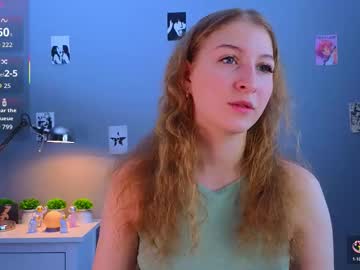 Maureencoombs Chaturbate stream image from October 24, 2025