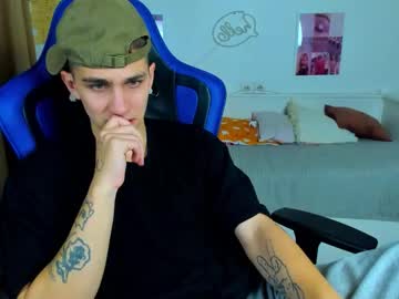Frank_Mooree Chaturbate stream image from October 24, 2025
