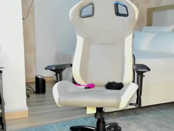Stefi_Alizon Chaturbate stream image from October 24, 2025