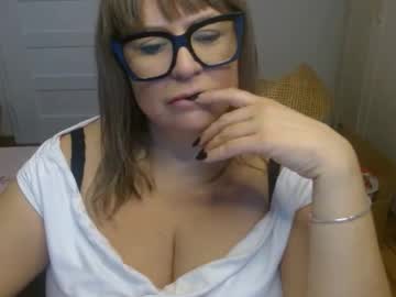 Luxxx_Diana Chaturbate stream image from October 24, 2025