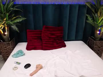 Roxie_Anne Chaturbate stream image from October 24, 2025
