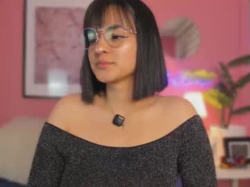 Soysaraa_ Chaturbate stream image from October 24, 2025