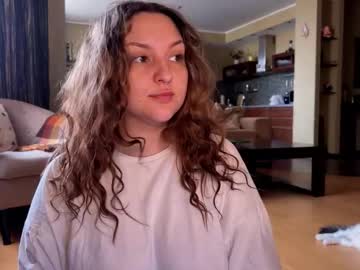 Wievin Chaturbate stream image from October 24, 2025