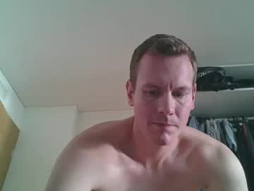 Glen_1987 Chaturbate stream image from October 24, 2025