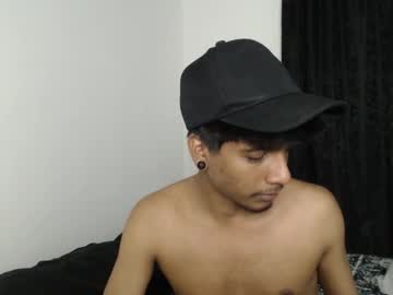 Khevinlopezonig Chaturbate stream image from October 24, 2025