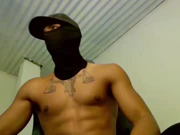 Luisadrianguzmansantander5 Chaturbate stream image from October 24, 2025