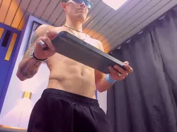 Sammytop22 Chaturbate stream image from October 24, 2025