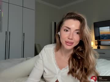 Misssweettie Chaturbate stream image from October 24, 2025