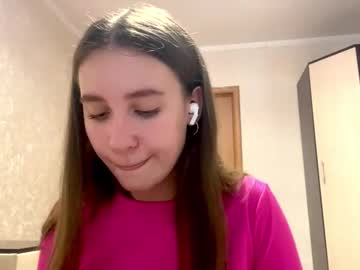 Crystalvessell Chaturbate stream image from October 24, 2025