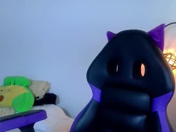 Estebanchar_ Chaturbate stream image from October 24, 2025