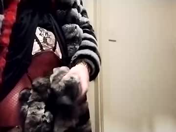 Evesimmons Chaturbate stream image from October 24, 2025