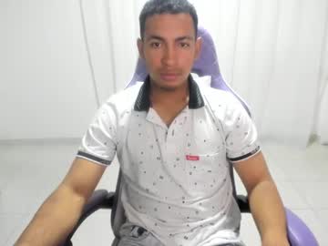 Duilber Chaturbate stream image from October 24, 2025