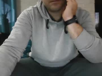 Hornymanclear Chaturbate stream image from October 24, 2025