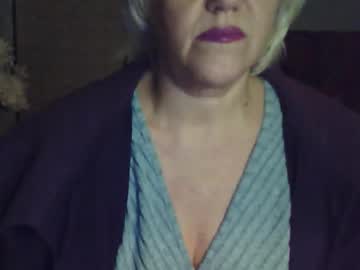 Larisaq4ugo24 Chaturbate stream image from October 24, 2025