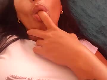 Marianaaladejo Chaturbate stream image from October 24, 2025