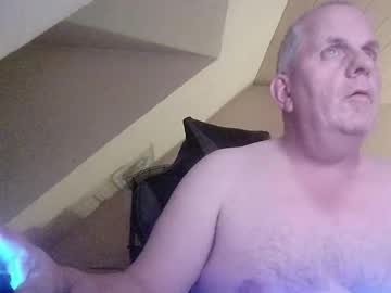 Doggy2629 Chaturbate stream image from October 24, 2025