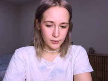 Mira_Spark Chaturbate stream image from October 24, 2025