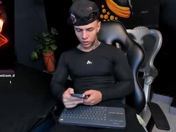 Salvatore_Damore Chaturbate stream image from October 24, 2025