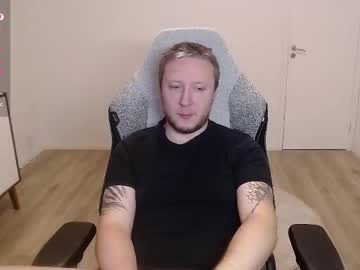 Yhdxhy Chaturbate stream image from October 24, 2025
